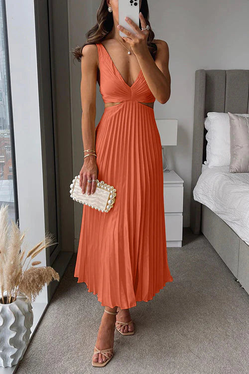 Abigail - Elegant Pleated Evening Dress