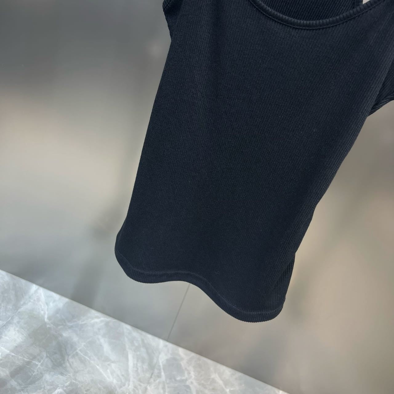 Jennie - Women Invisible Strap Ribbed Tank Top