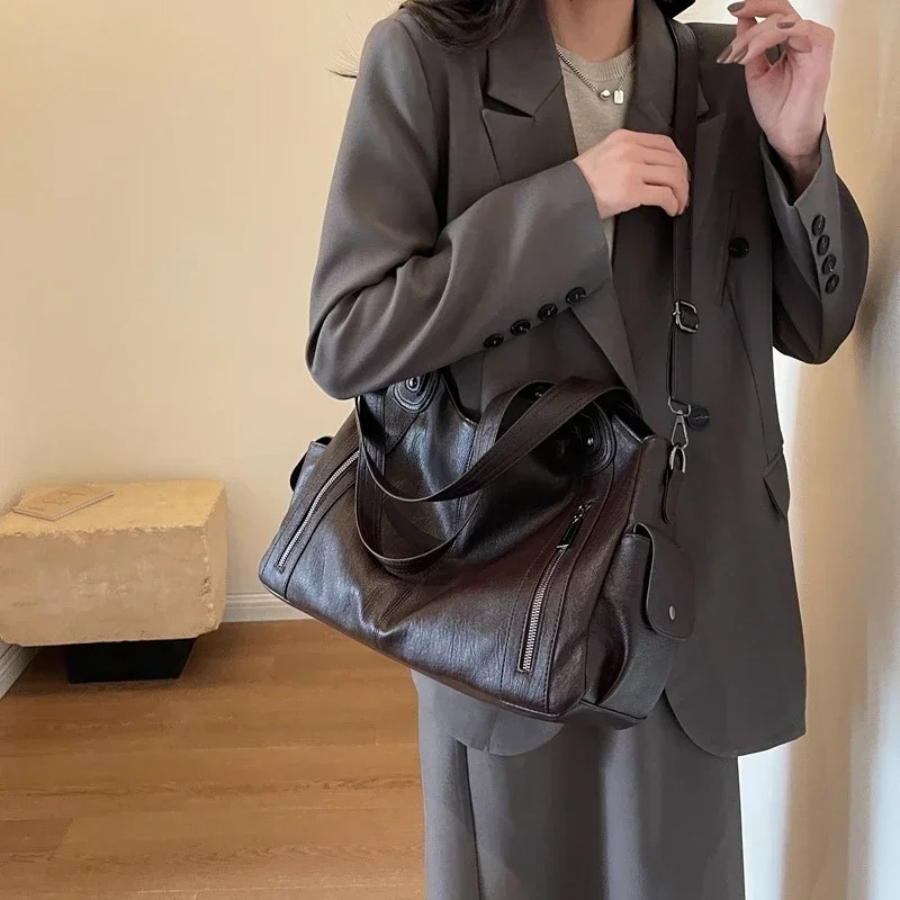 Bianca - Women Classic Multi-Compartment Shoulder Bag