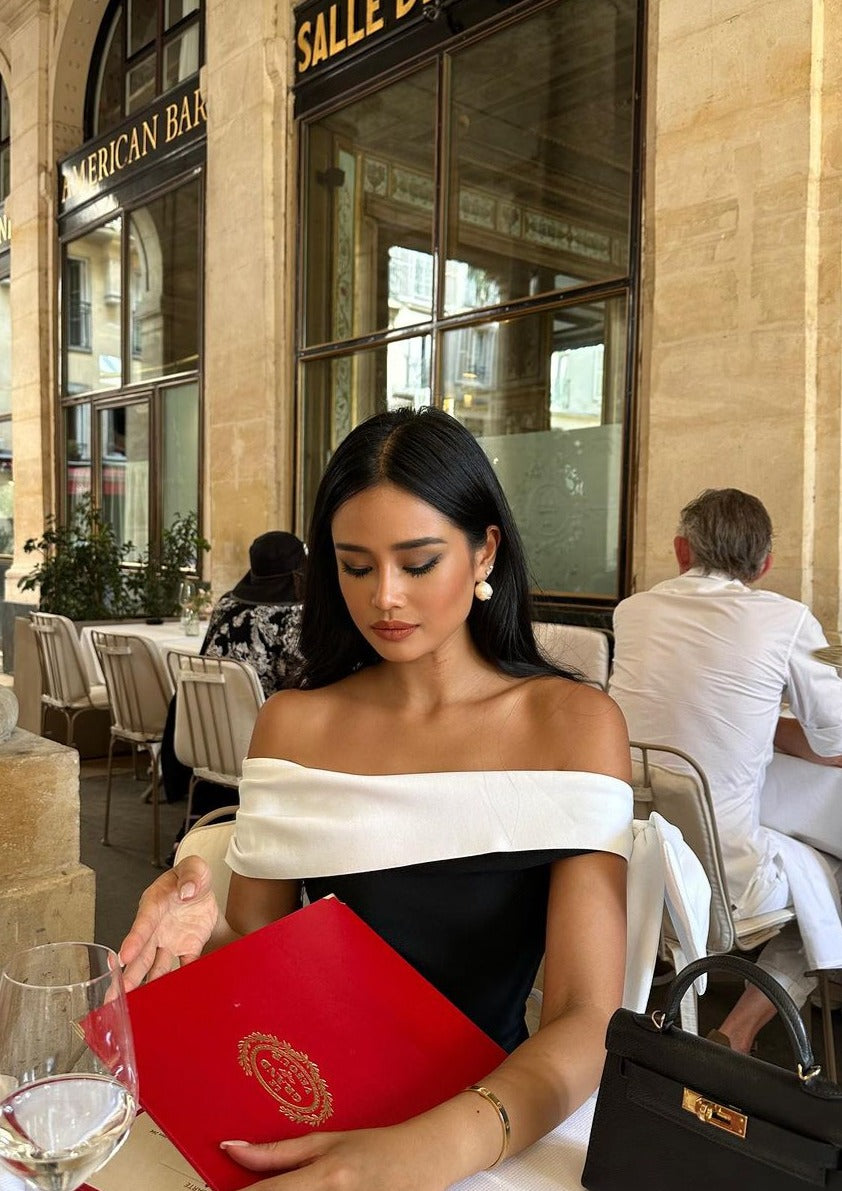 Hazel - Midi Dress One-Shoulder with Elegant Sash Bow