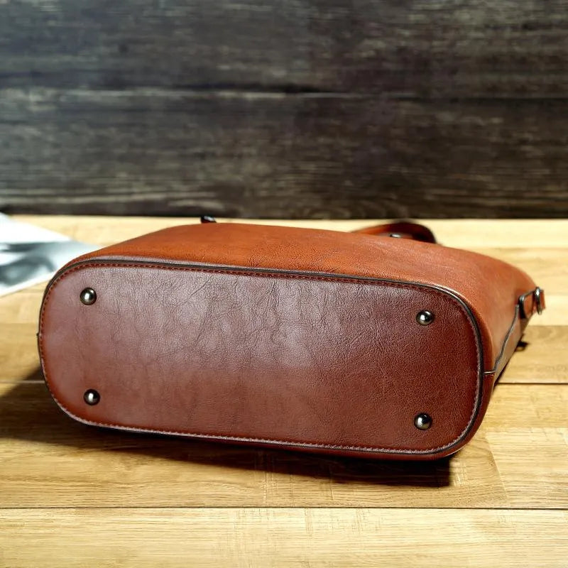 Janica - Women’s Timeless Vintage Leather Handbag with Adjustable Strap & Classic Charm