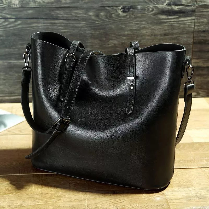 Janica - Women’s Timeless Vintage Leather Handbag with Adjustable Strap & Classic Charm