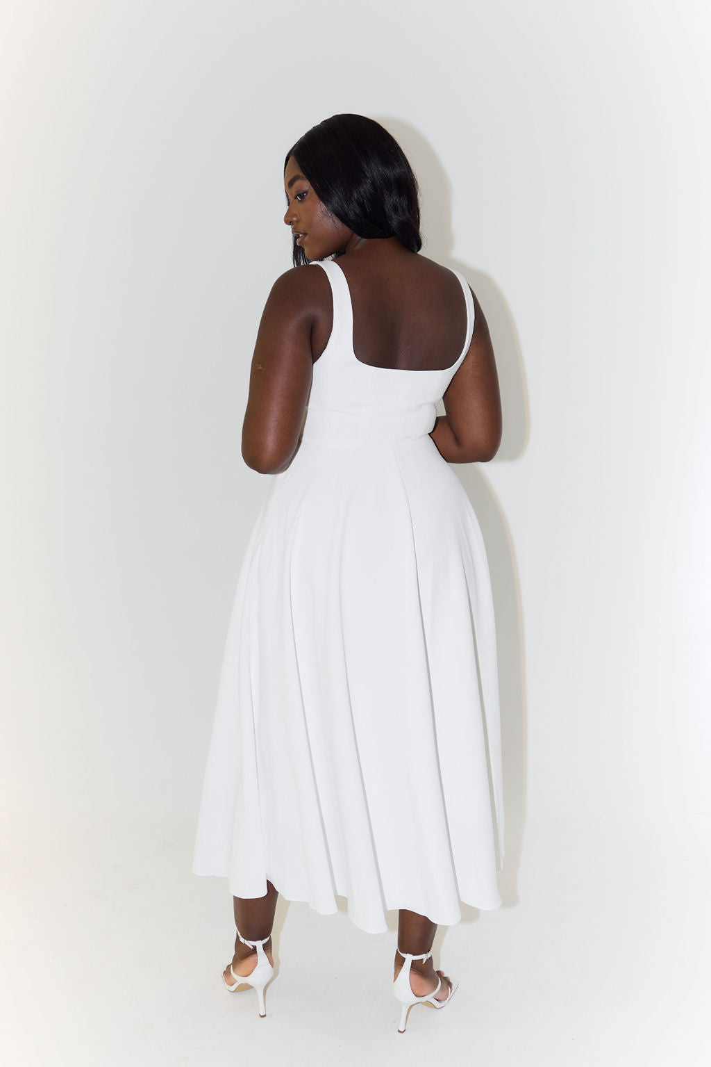 Beatrice - Elegant Midi Dress