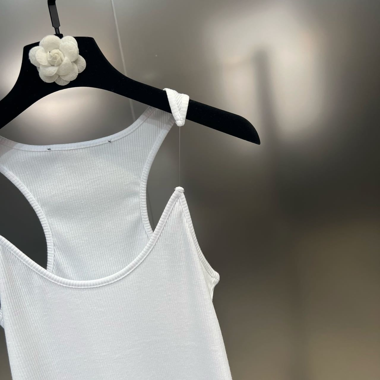 Jennie - Women Invisible Strap Ribbed Tank Top