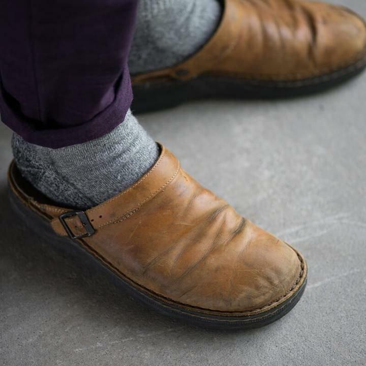 Jeric - Leather Slippers