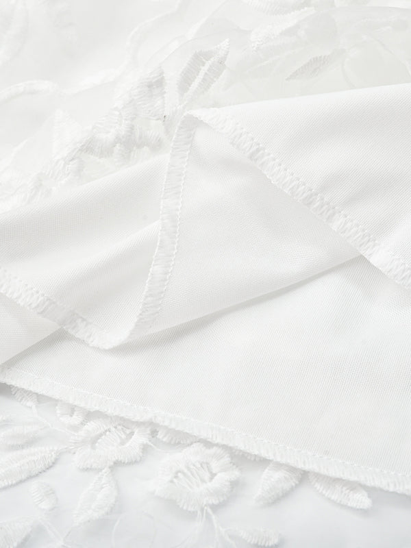 Lily - Deep V-Neck Lace Mini Dress with Floral Pattern