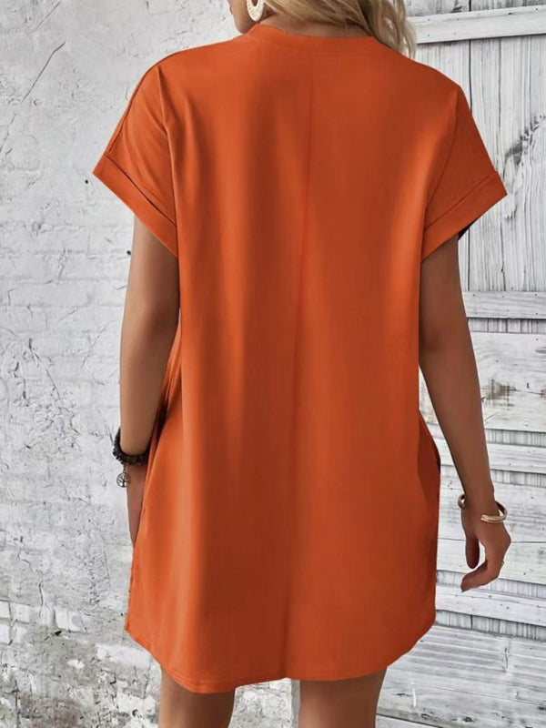 Aspen - Loose Fit Pocket Dress with Round Neck and Short Sleeves