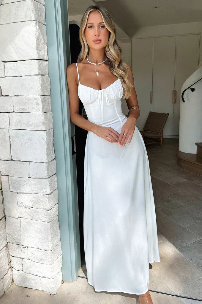 Eloise - Feminine Summer Dress