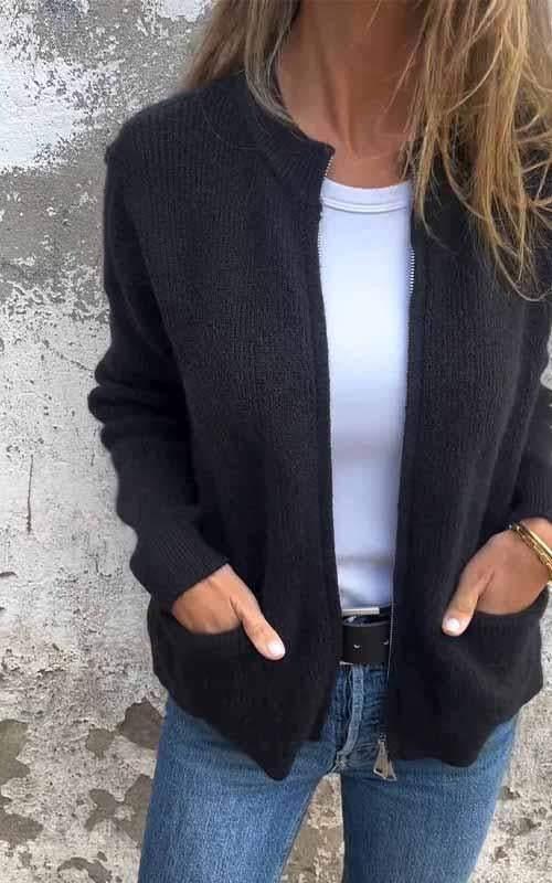 Elara - Zip-Knitted Jacket for Effortless Elegance and Comfort (Plus Size Available)
