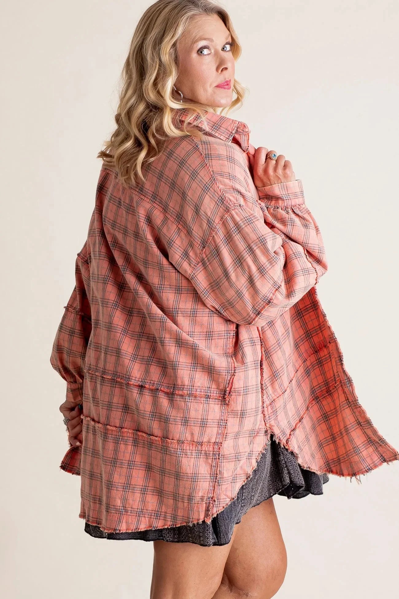 Valentina - Women's Raw Edge Oversized Shirt