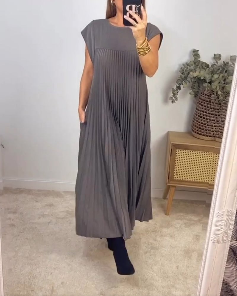 Violet - Stylish Pleated Maxi Dress