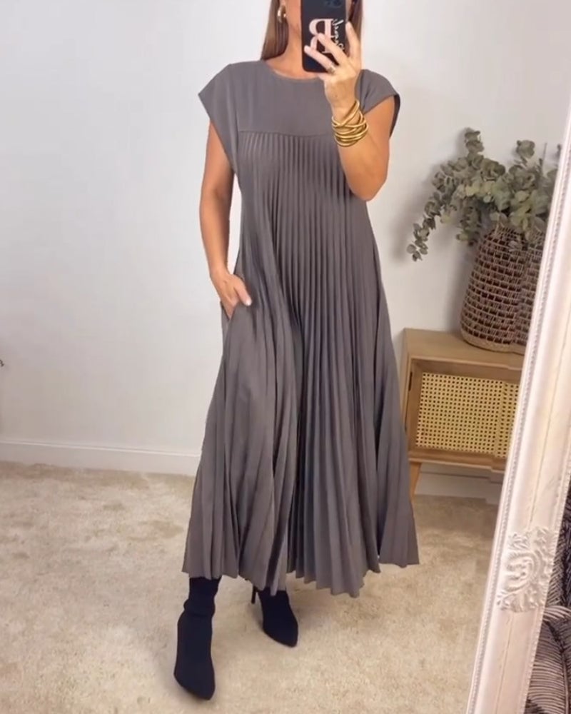 Violet - Stylish Pleated Maxi Dress