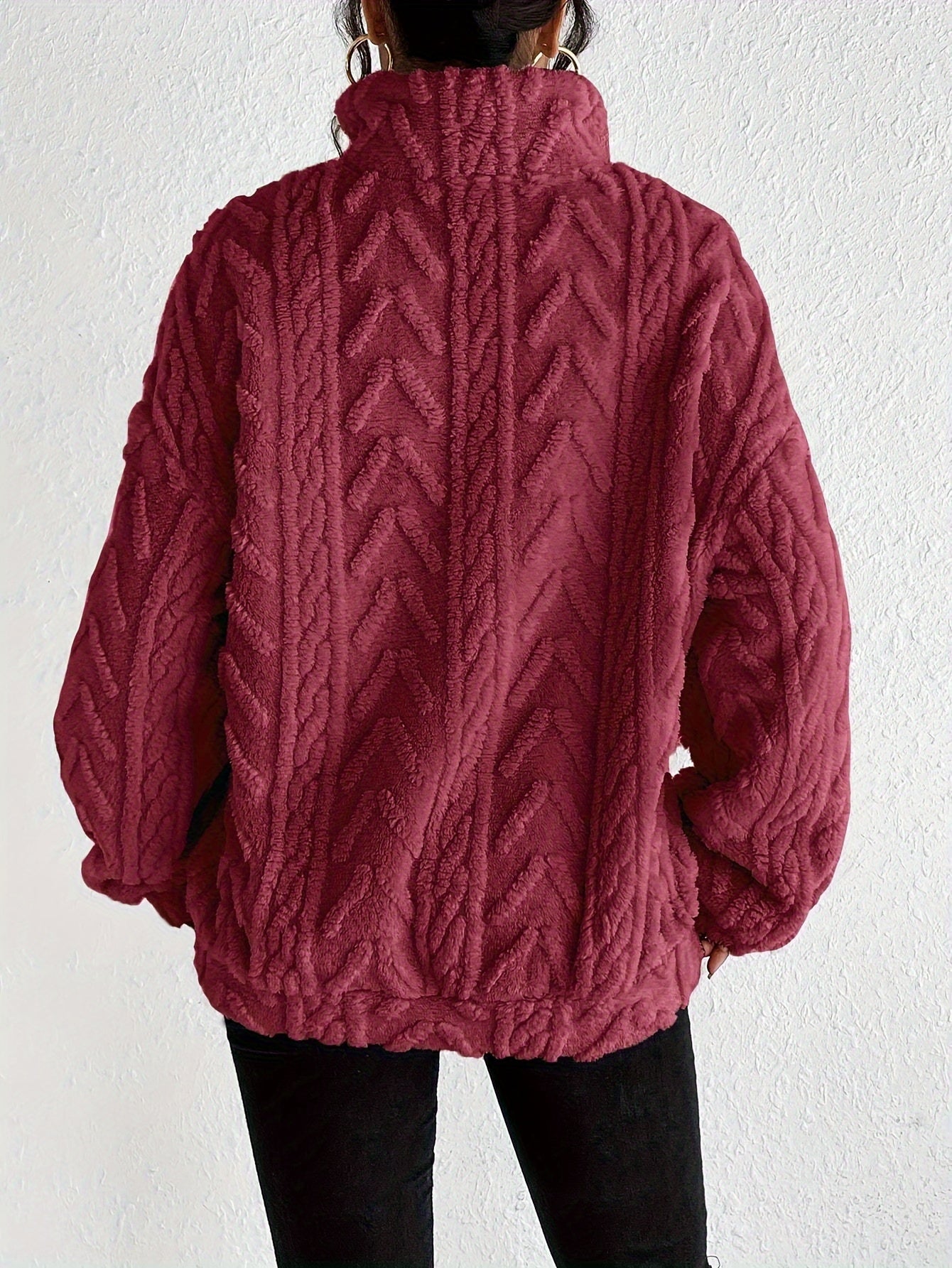 Remi - Luxe Cable-Knit Fleece Sweatshirt