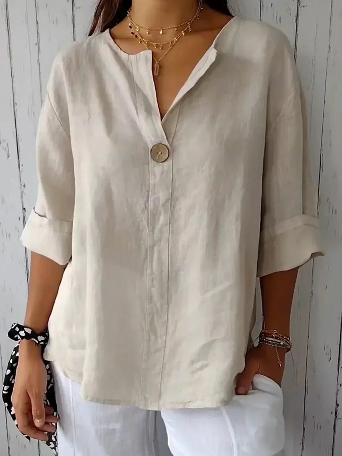 Aveline - Casual V-Neck Blouse