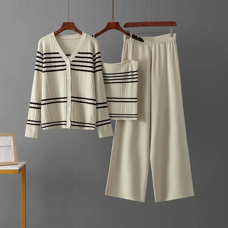 Farah - Elegant Striped Set