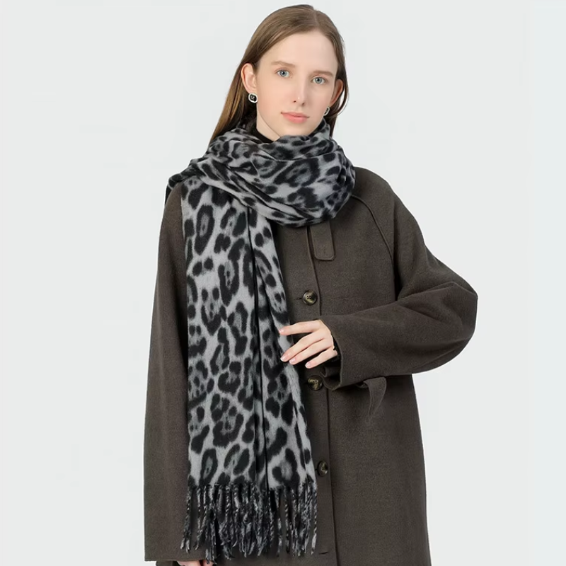 Kayla - Chic Leopard-Print Wool Scarf for Women