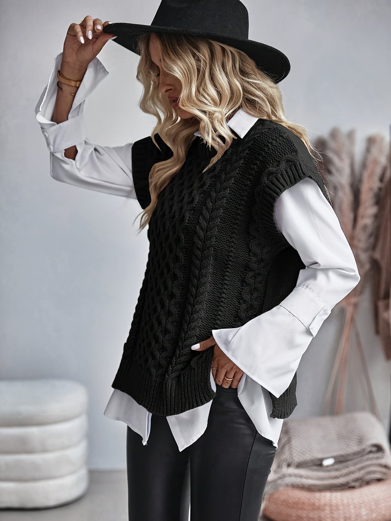 Audrey - Elegant Cable Knit Vest with Split Hem for Women