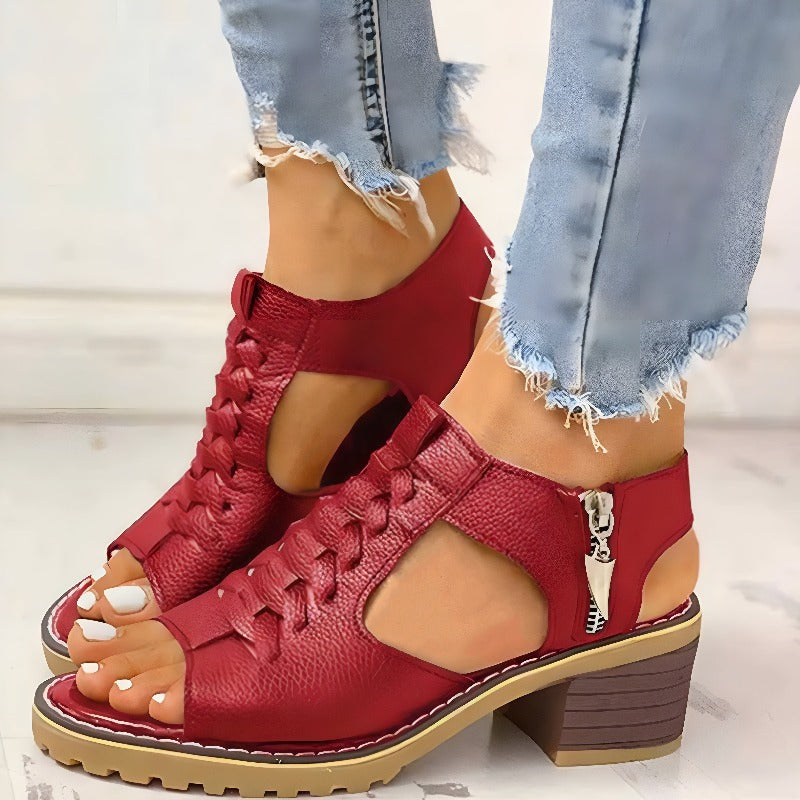 Joelle - Chic Cutout Zip-Up Sandals