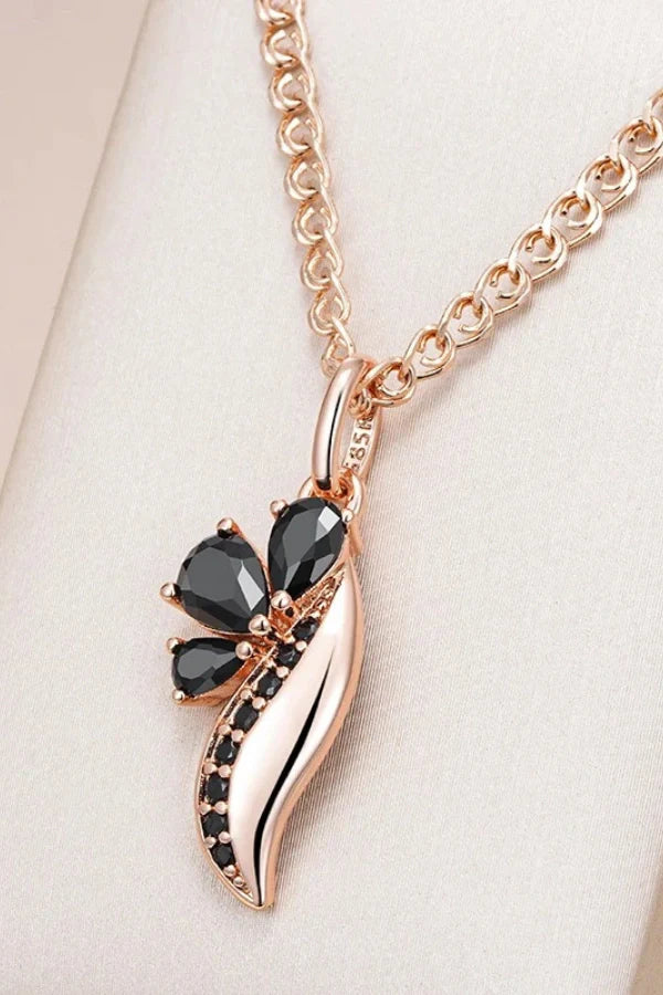 Scarlett - Vintage Black Zircon Pendant Gold Necklace