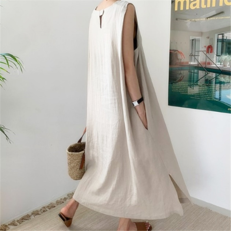 Everose - Sleeveless Linen Blend Midi Dress