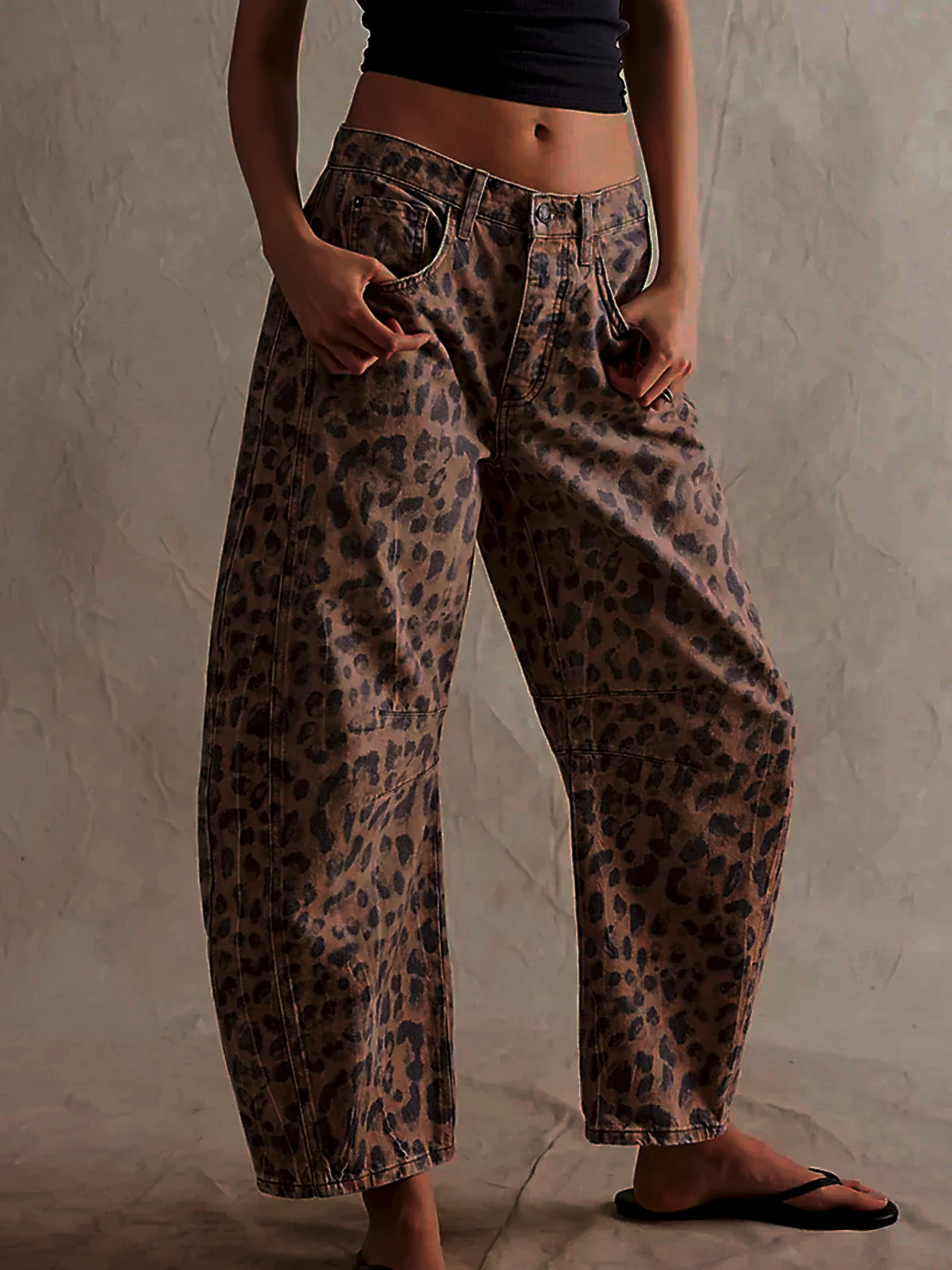 Leilani - Leopard Print Barrel Jeans