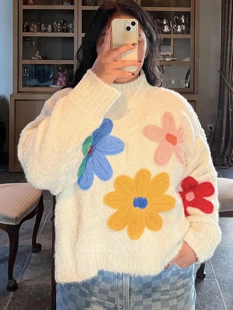 Paula - Elegant Floral Knit Sweater