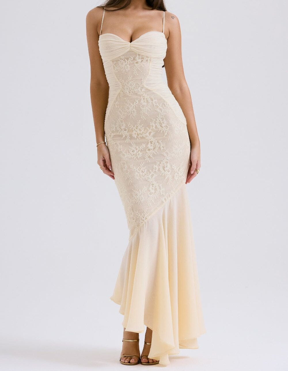 Georgina - Elegant Dress with Embroidery