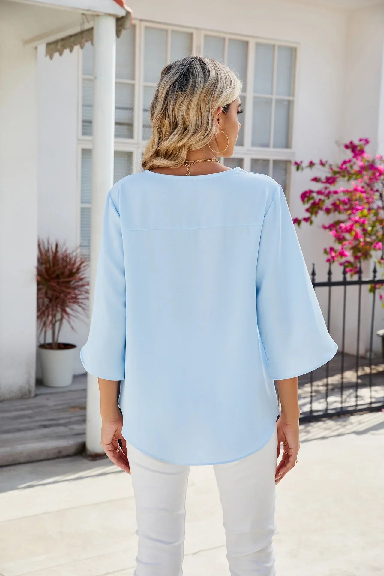 Petra - Lightweight V-Neck Blouse