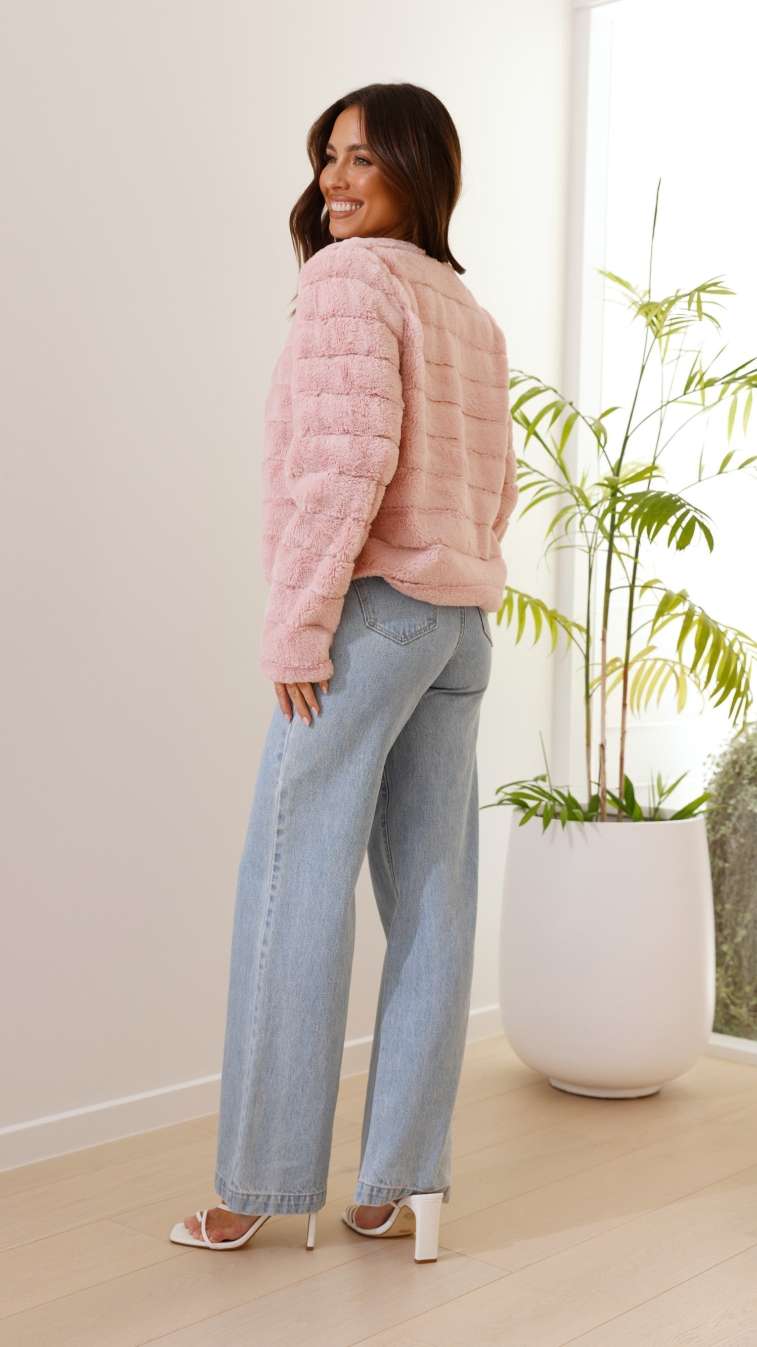 Emilia - Luxe Women's Crop Jacket