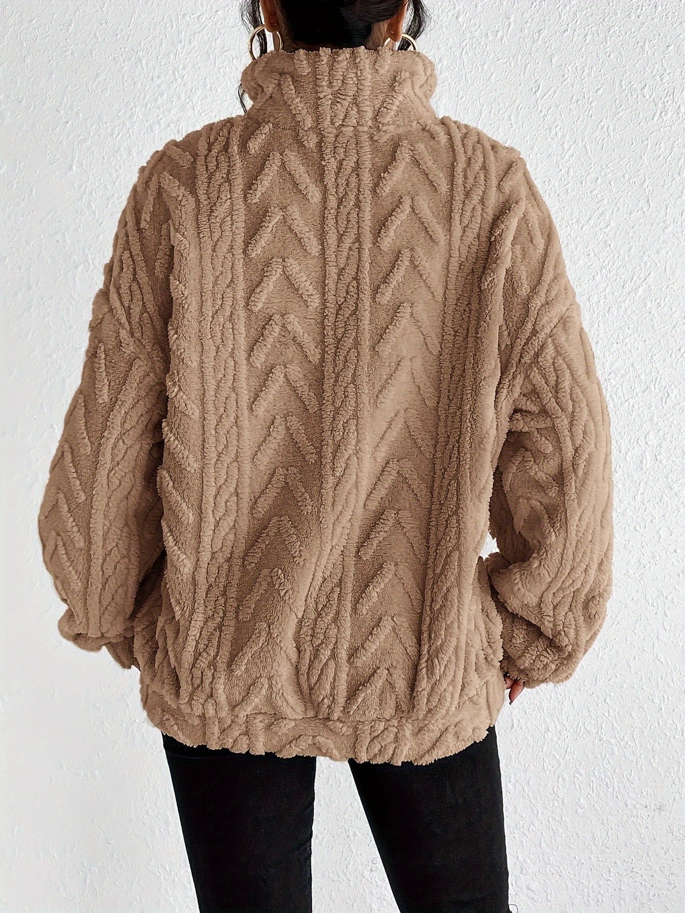 Remi - Luxe Cable-Knit Fleece Sweatshirt