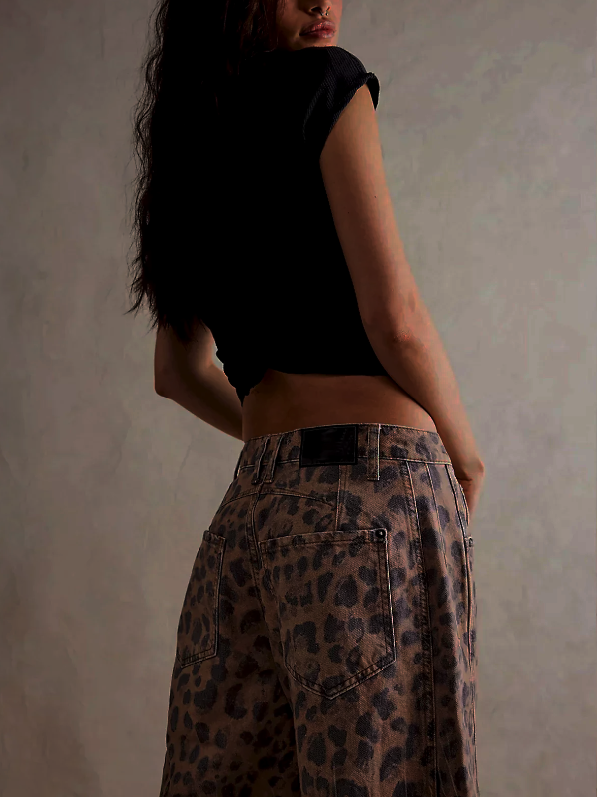 Leilani - Leopard Print Barrel Jeans