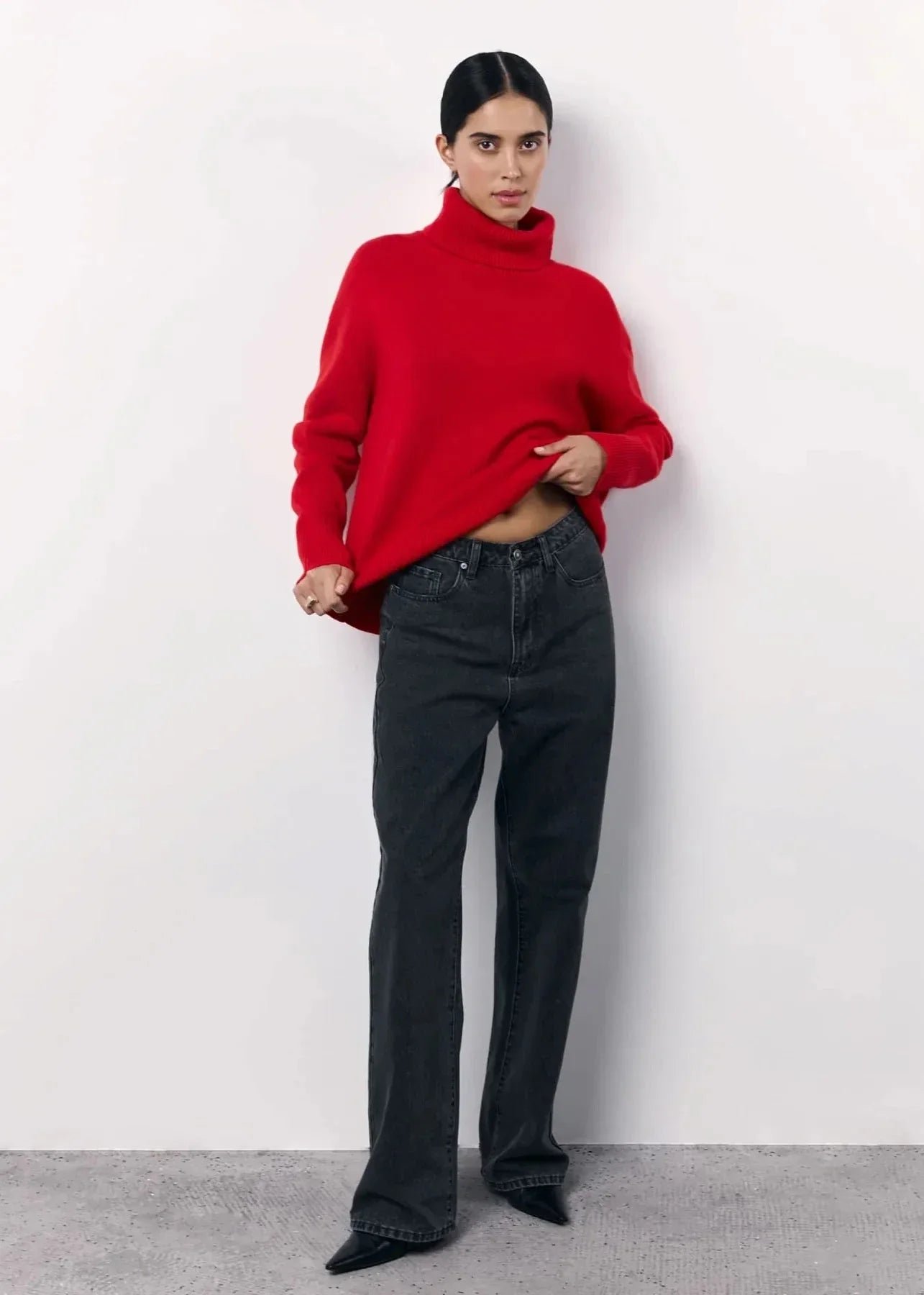 Keziah - Oversized Red Turtleneck Knit Sweater