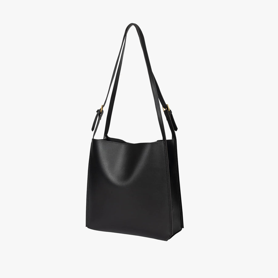 Lena - Elegant Handbag for Everyday Use, Spacious and Stylish Design