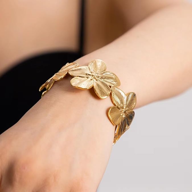 Giselle - Bloom Bracelet For Every Occasion