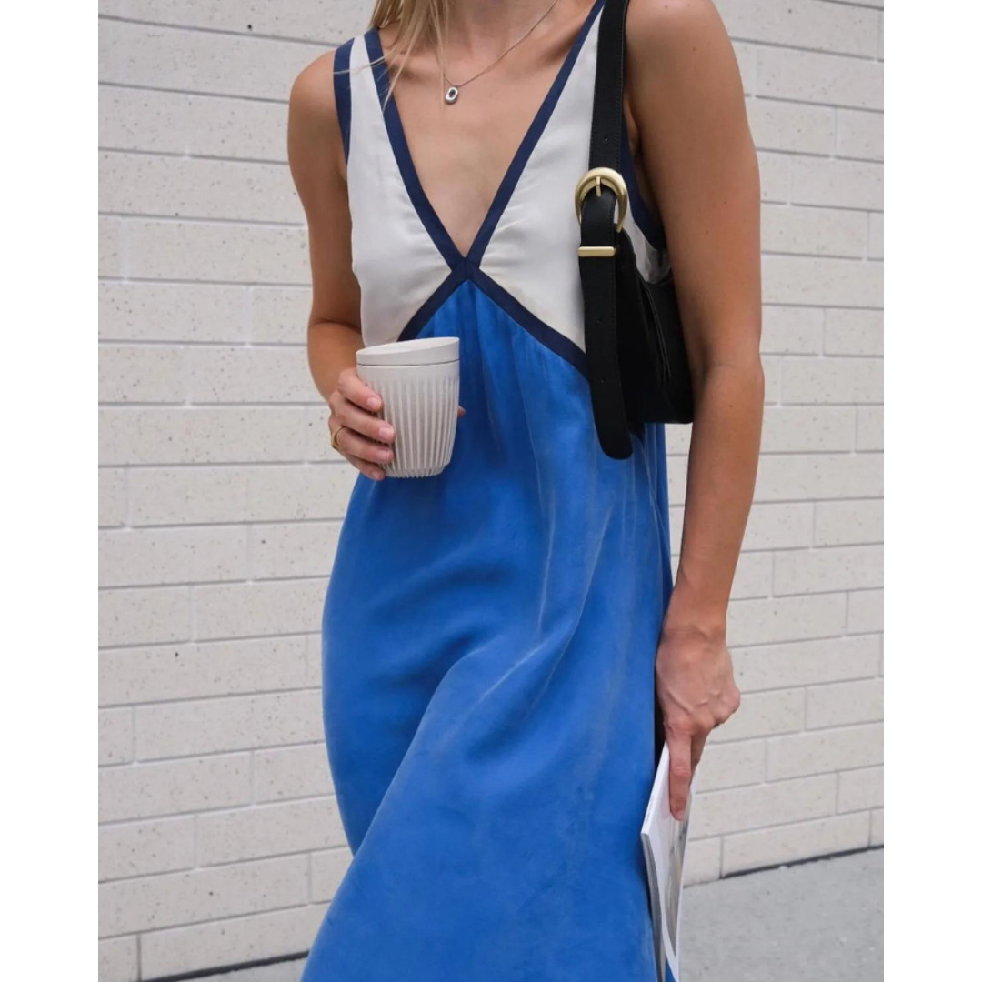 Ella - Chic Sleeveless Maxi Dress with V-Neck