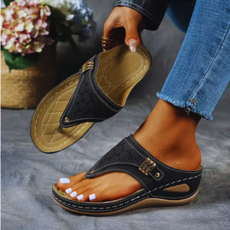 Amelie - Classic Slip-On Fashion Sandals