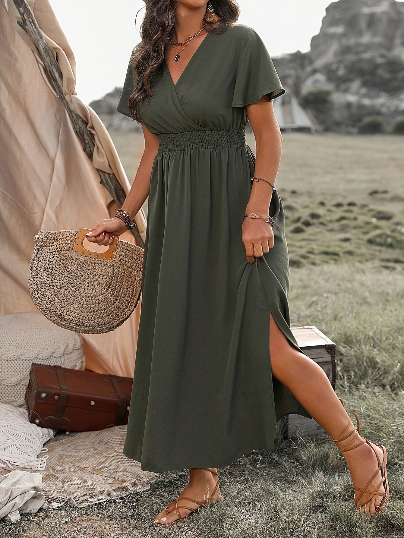 June - Plus Size Elegant Summer Dress with V-Neck