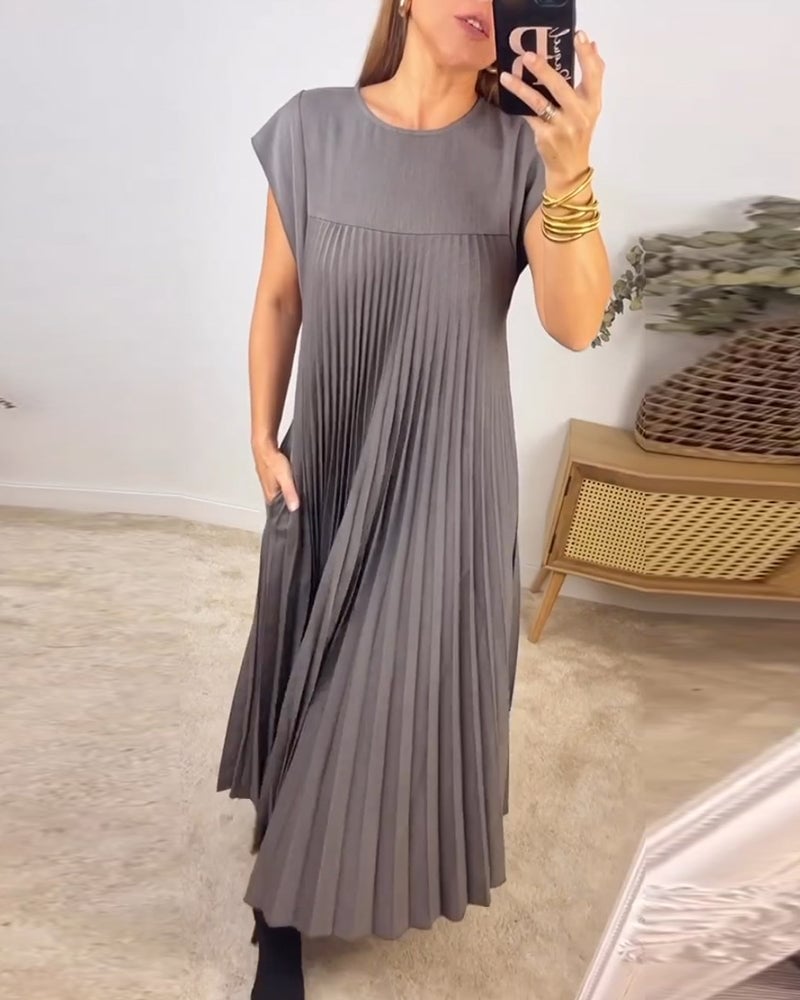 Violet - Stylish Pleated Maxi Dress