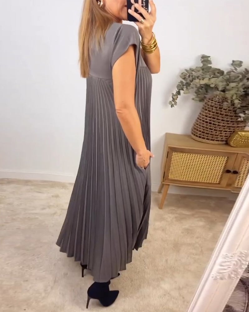 Violet - Stylish Pleated Maxi Dress