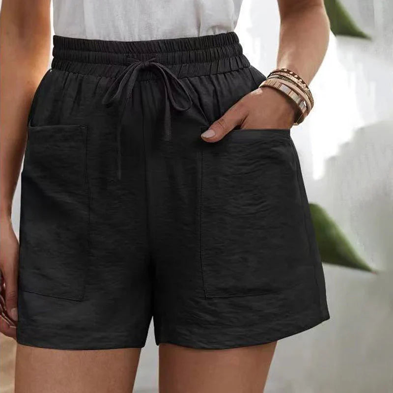 Jordyn - Casual Shorts With Pockets