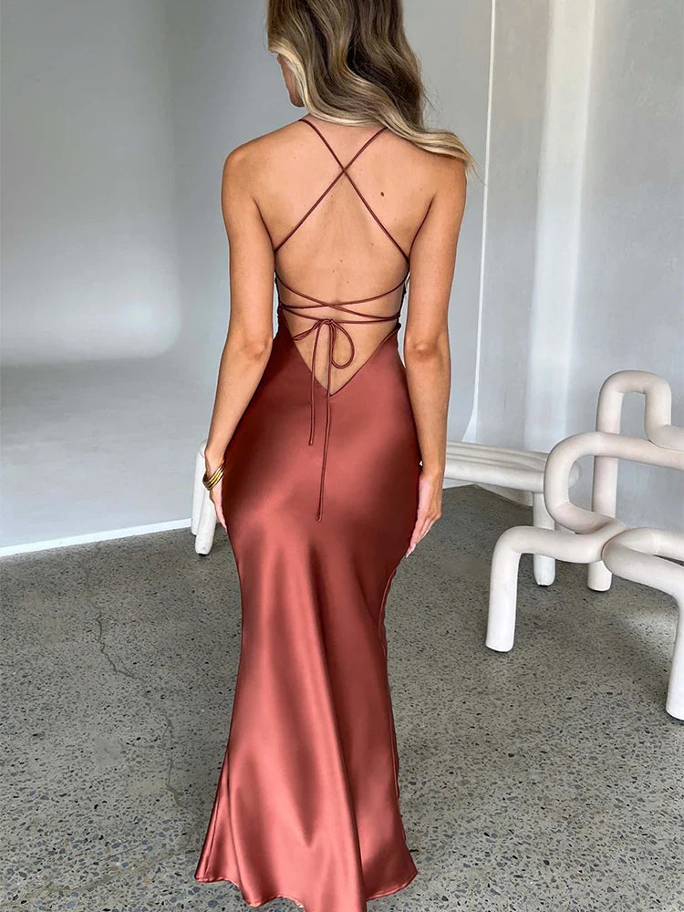 Tyra - Backless Lace-Up Mermaid Dress