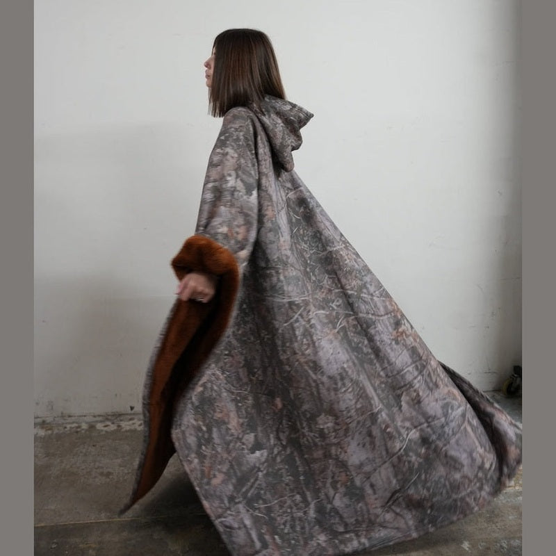 Nova - Luxurious Hooded Poncho for Unmatched Comfort