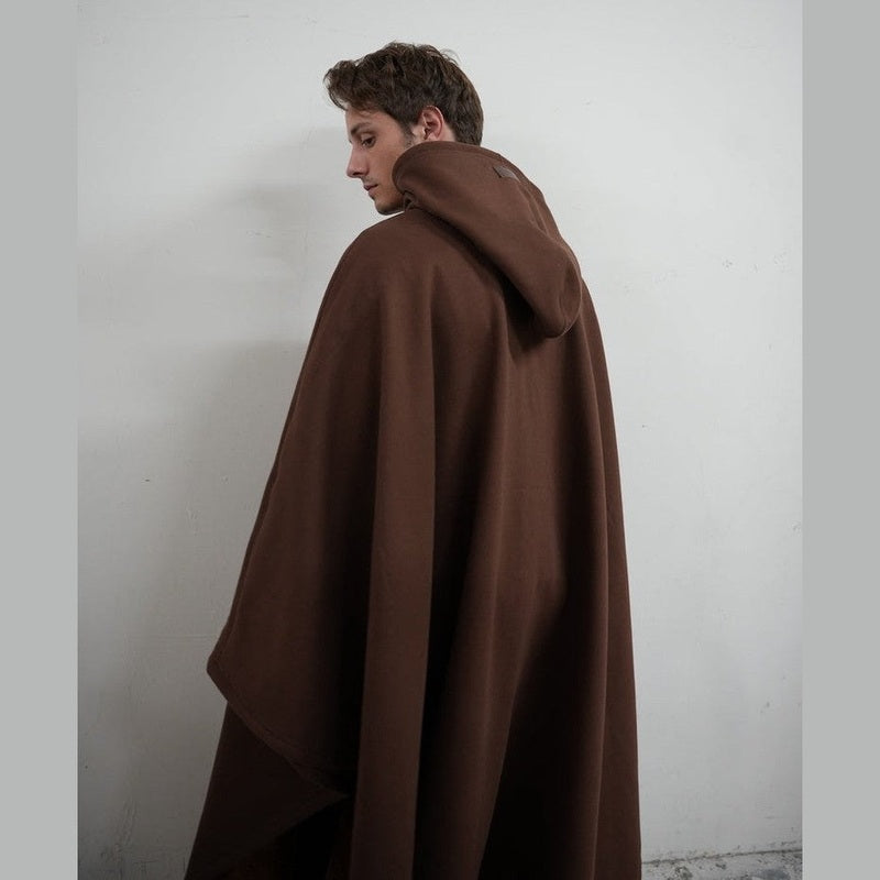 Nova - Luxurious Hooded Poncho for Unmatched Comfort