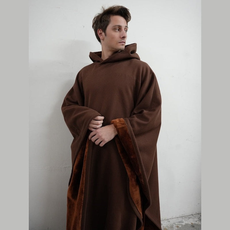 Nova - Luxurious Hooded Poncho for Unmatched Comfort