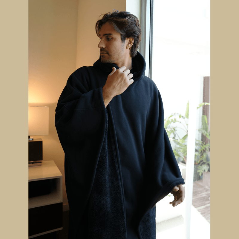 Nova - Luxurious Hooded Poncho for Unmatched Comfort