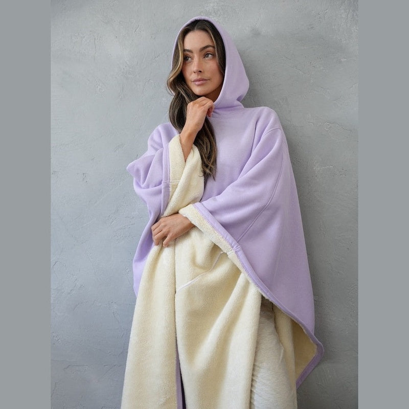 Nova - Luxurious Hooded Poncho for Unmatched Comfort
