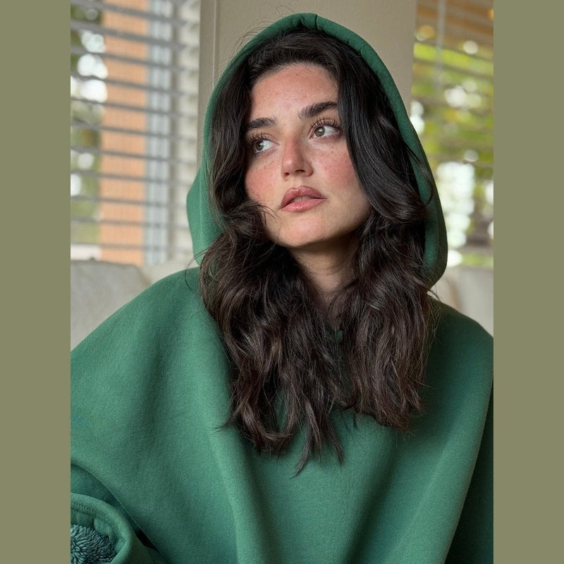Nova - Luxurious Hooded Poncho for Unmatched Comfort