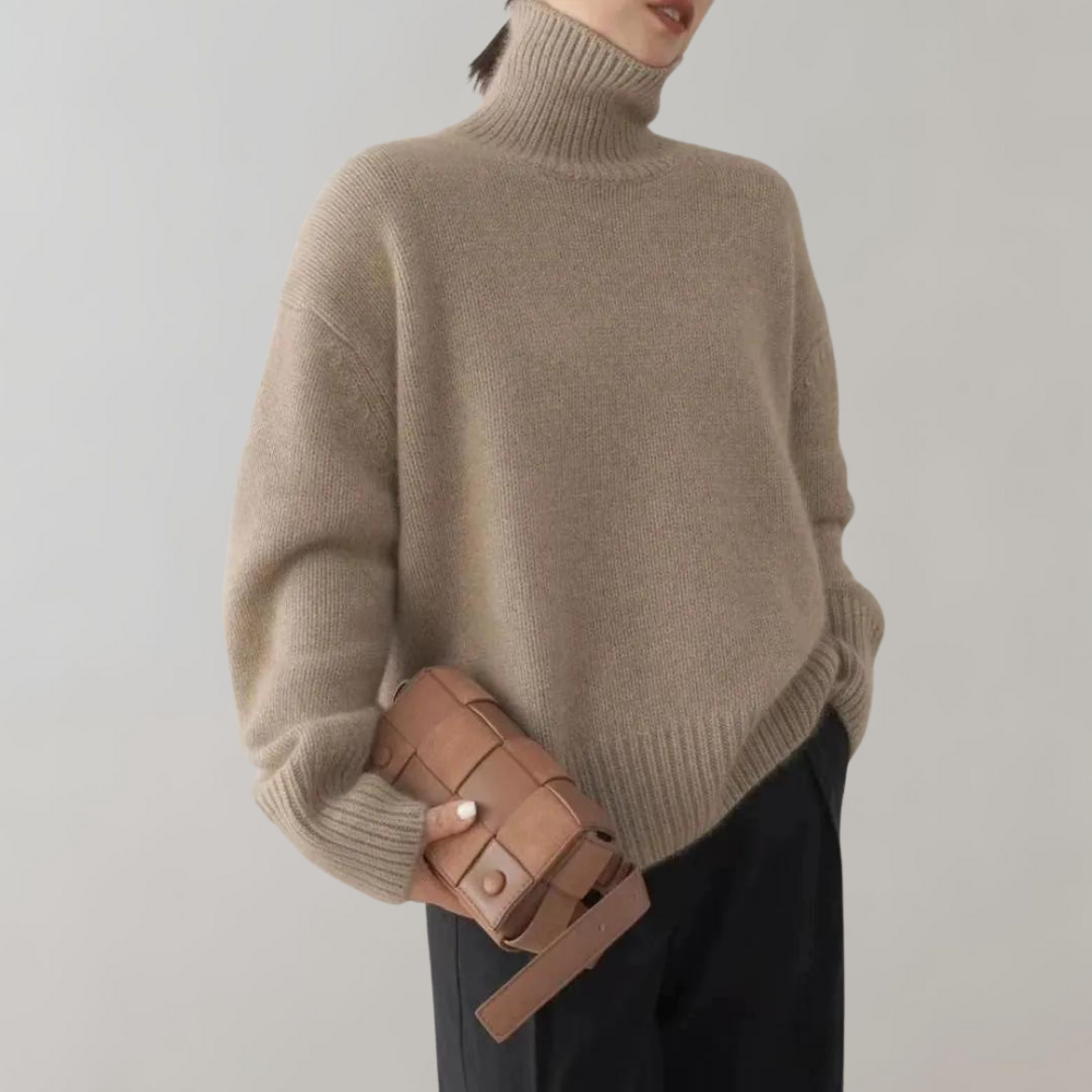 Raelie - Oversized Minimalist Turtleneck Sweater