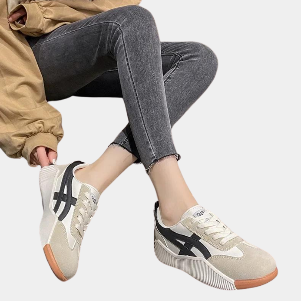 Lyra - Stylish and Comfortable Sneakers