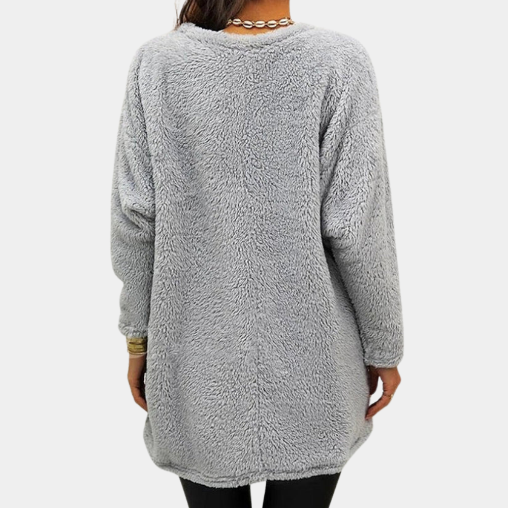 Taya - Oversized Plush Sweater Ultimate Comfort